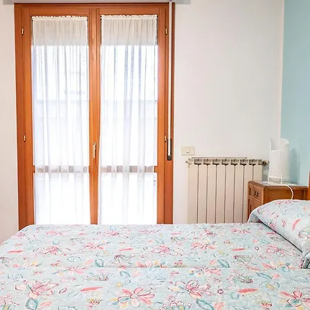 Se044 - Senigallia, Comodo Trilocale Con Portico Apartamento