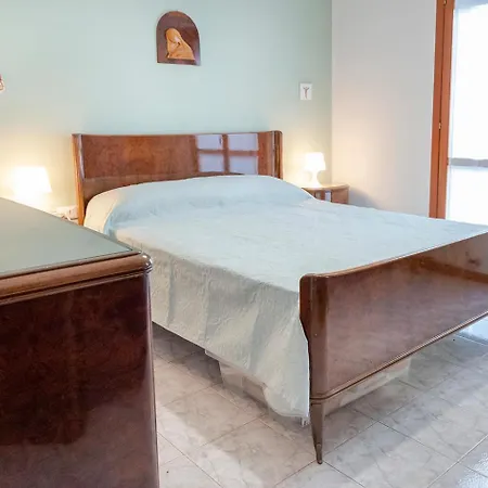 Se044 - Senigallia, Comodo Trilocale Con Portico Apartamento *