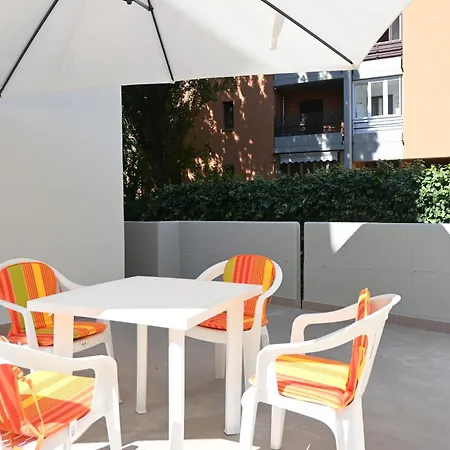 Se044 - Senigallia, Comodo Trilocale Con Portico * Senigália